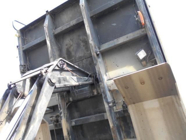 MITSUBISHI FUSOU SUPER GREAT 2014 Image 31