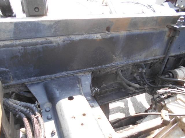 MITSUBISHI FUSOU SUPER GREAT 2014 Image 31