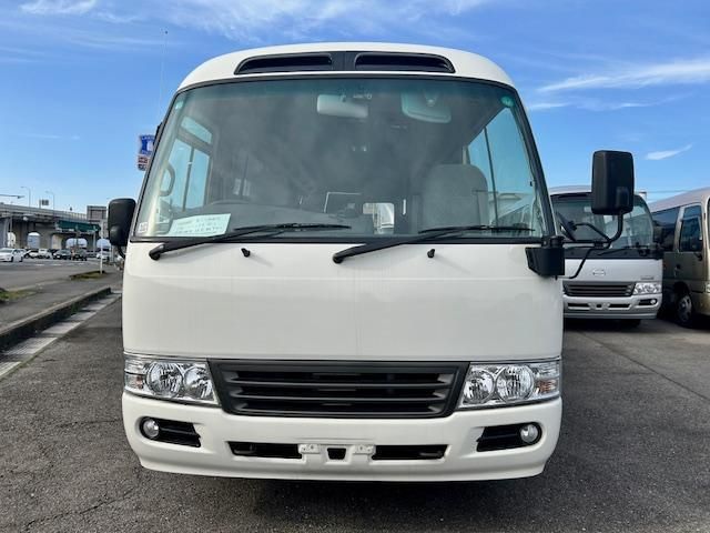 HINO LIESSE 2016 Image 31