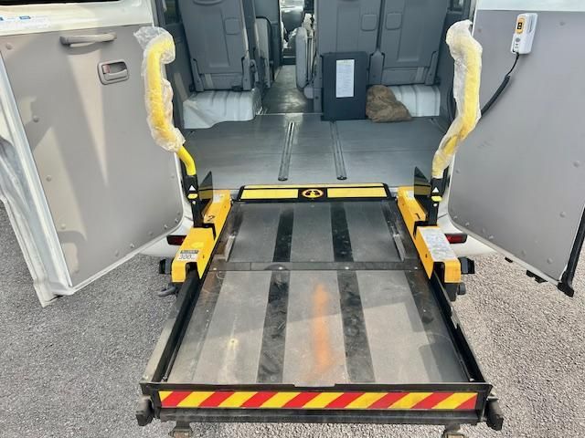 HINO LIESSE 2016 Image 31