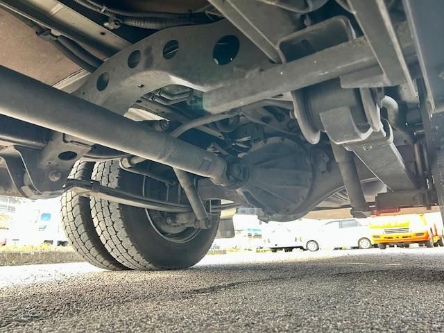 HINO LIESSE 2016 Image 31