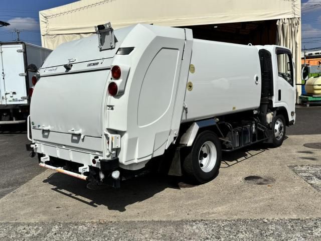 ISUZU ELF 2015 Image 31