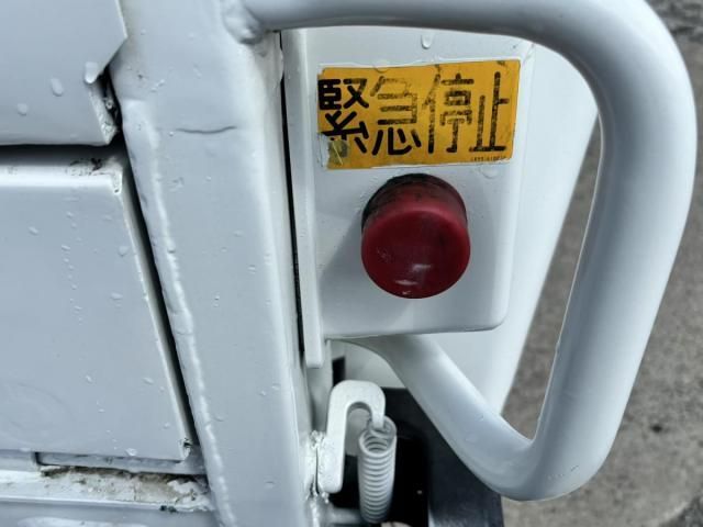 ISUZU ELF 2015 Image 31