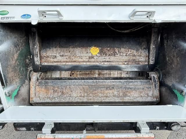 ISUZU ELF 2015 Image 31