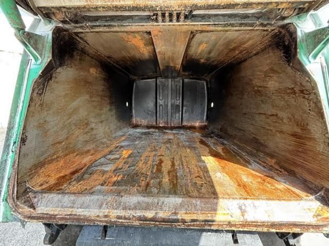 ISUZU ELF 2015 Image 31