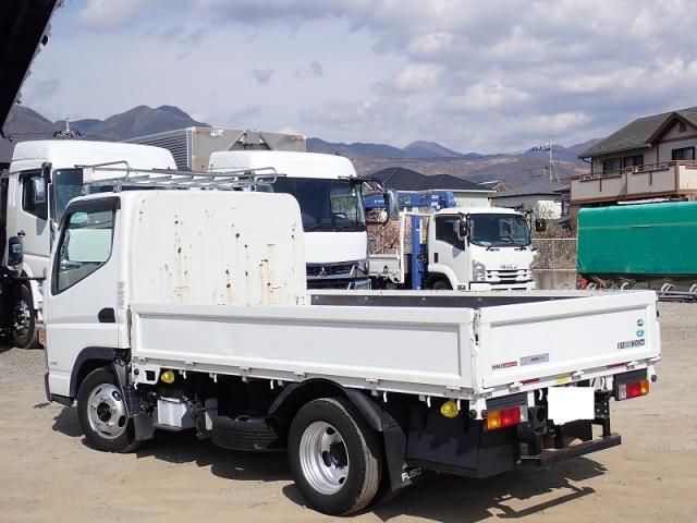 MITSUBISHI CANTER 2019 Image 31