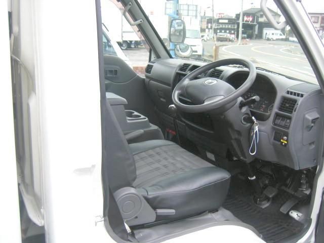 MAZDA ボンゴ 2018 Image 31