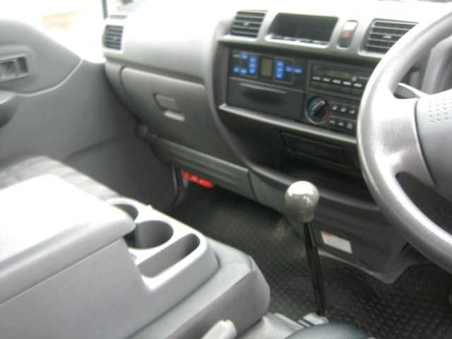 MAZDA ボンゴ 2018 Image 31