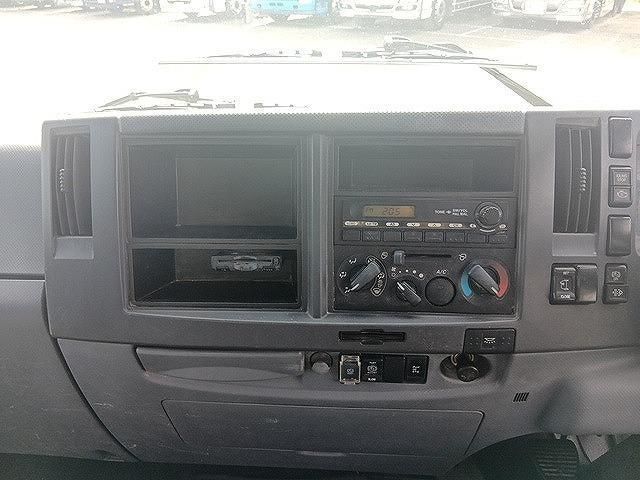 ISUZU FORWARD 2013 Image 31