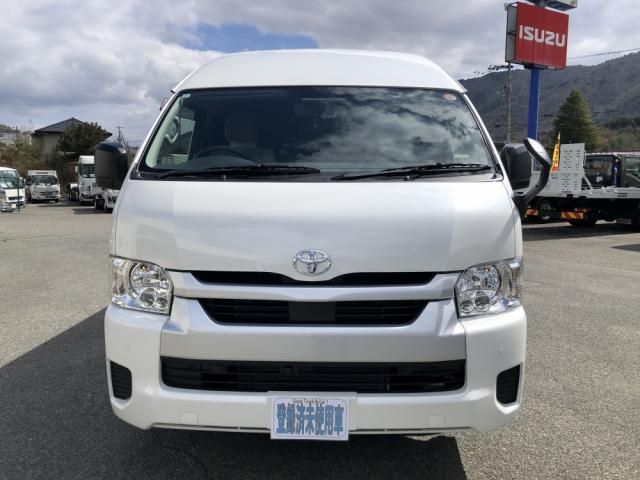 TOYOTA HIACE 2026 Image 31