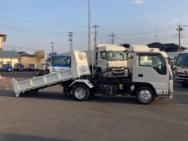 ISUZU ELF 2018 Image 31