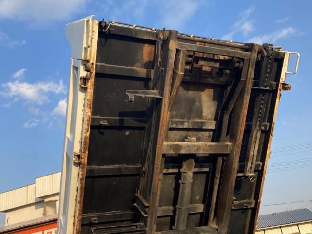 ISUZU ELF 2018 Image 31