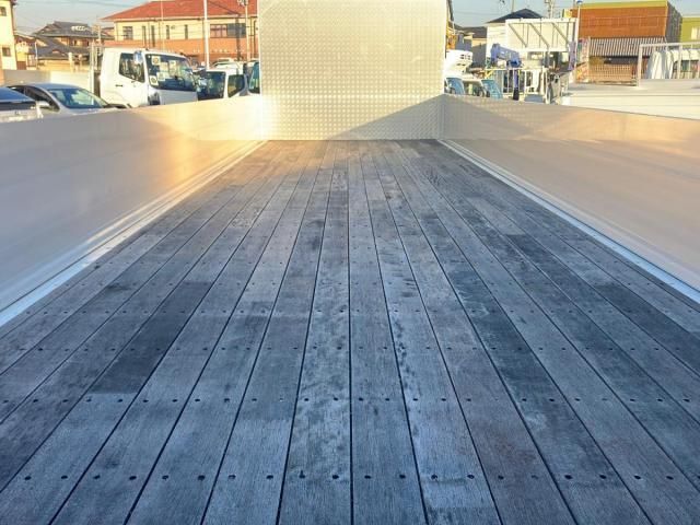 MITSUBISHI FUSOU SUPER GREAT 2023 Image 31