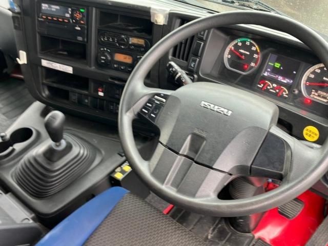 ISUZU GIGA 2018 Image 31