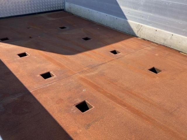 MITSUBISHI FUSOU SUPER GREAT 2018 Image 31