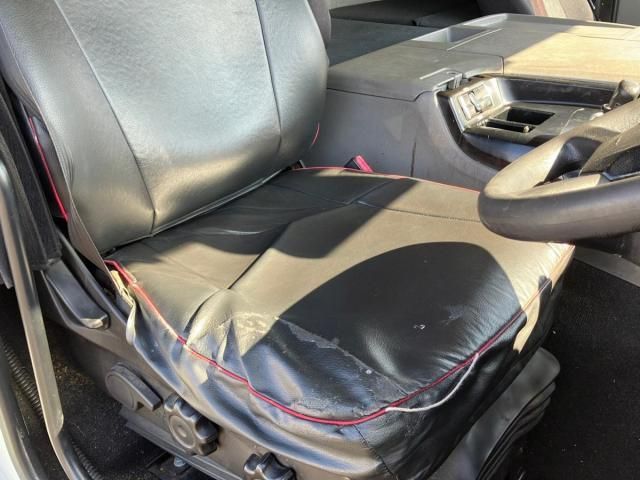 MITSUBISHI FUSOU SUPER GREAT 2018 Image 31