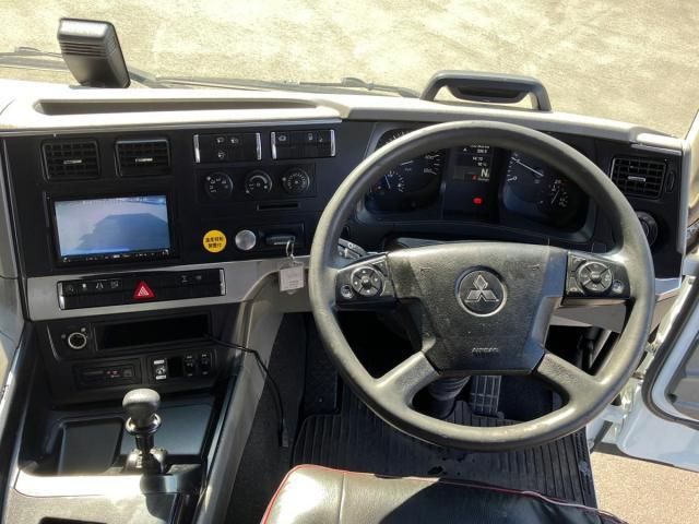 MITSUBISHI FUSOU SUPER GREAT 2018 Image 31