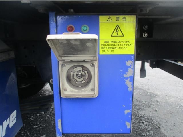 ISUZU ELF 2013 Image 31