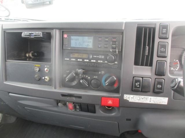 ISUZU ELF 2013 Image 31