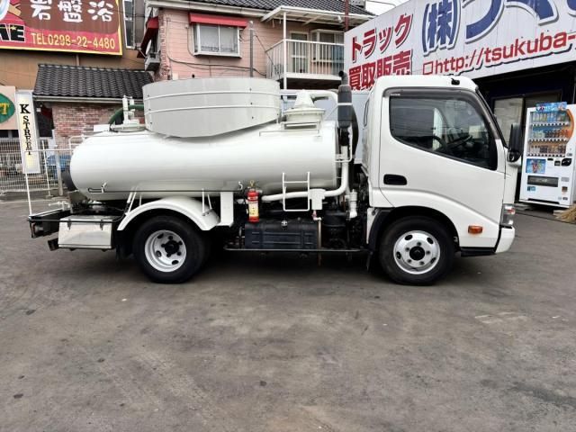 HINO DUTRO 2014 Image 31