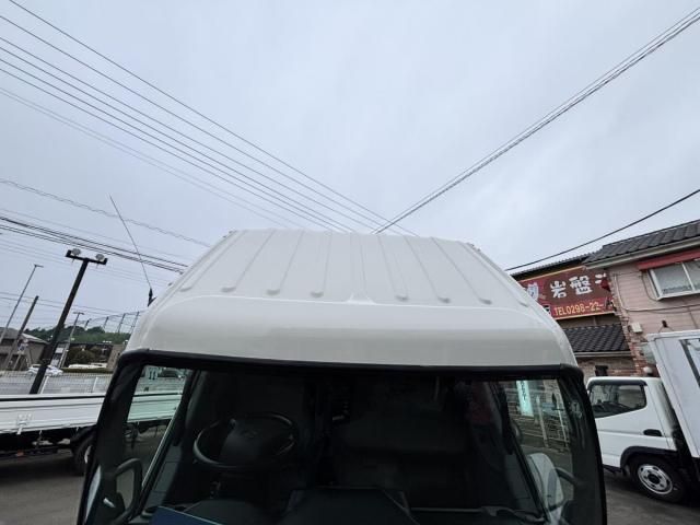 HINO DUTRO 2014 Image 31