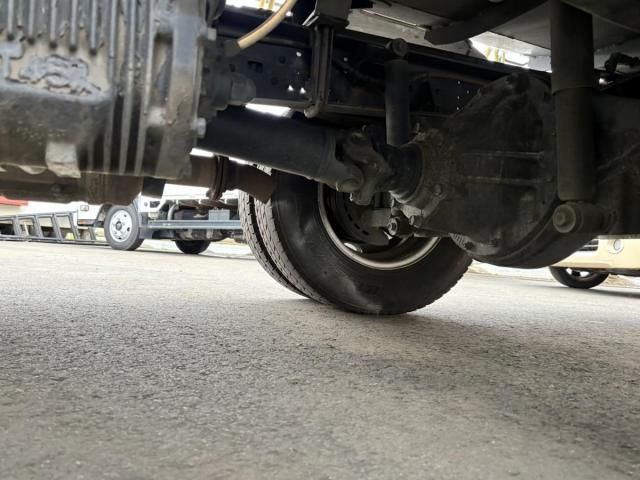 HINO DUTRO 2014 Image 31