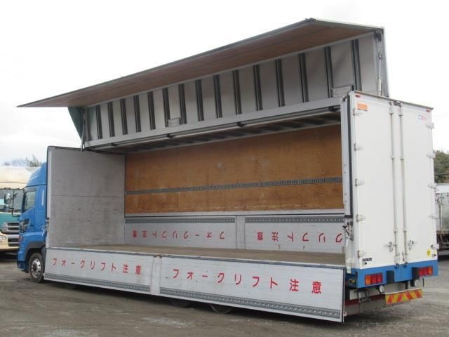 HINO PROFIA 2017 Image 31