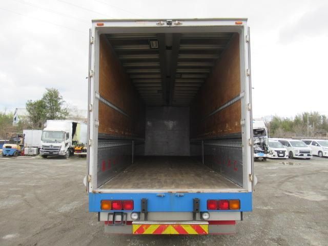 HINO PROFIA 2017 Image 31