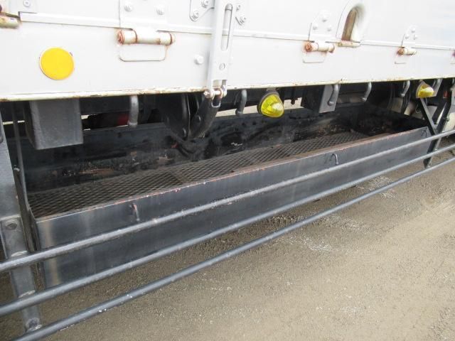 MITSUBISHI FUSOU SUPER GREAT 2001 Image 31