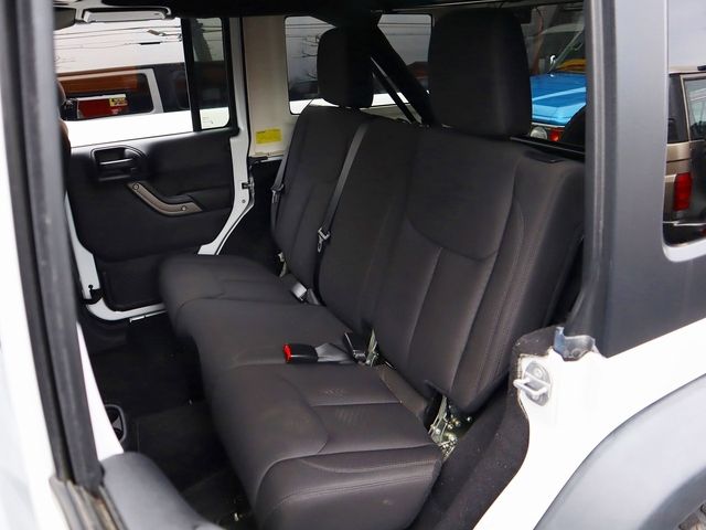 JEEP WRANGLER UNLIMI 2015 Image 31