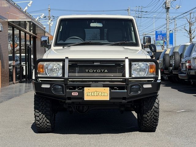 TOYOTA LANDCRUISER VAN 2015 Image 31
