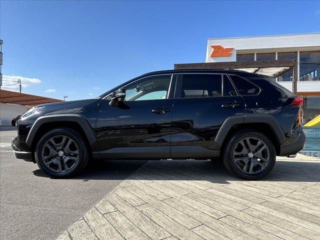TOYOTA RAV4 HYBRID 4WD 2023 Image 31