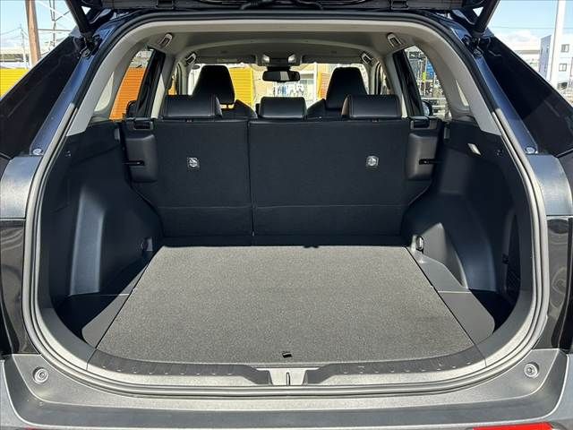 TOYOTA RAV4 HYBRID 4WD 2023 Image 31
