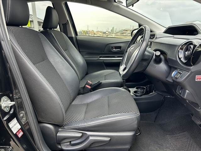 TOYOTA AQUA 2015 Image 31