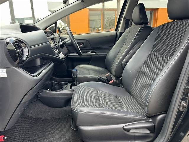 TOYOTA AQUA 2015 Image 31