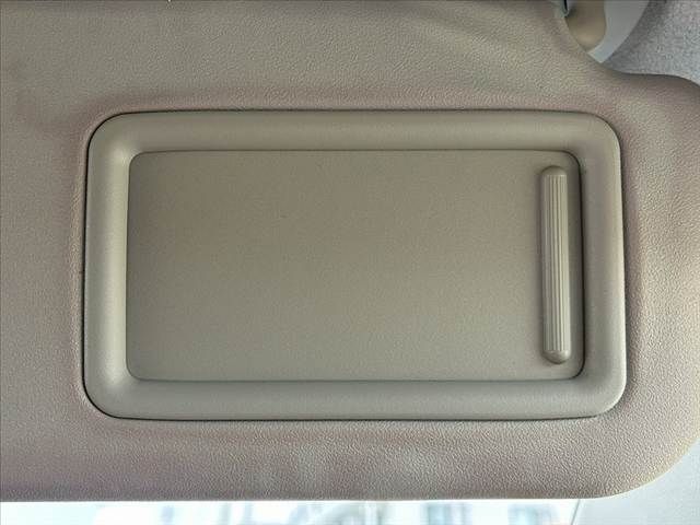 TOYOTA AQUA 2015 Image 31