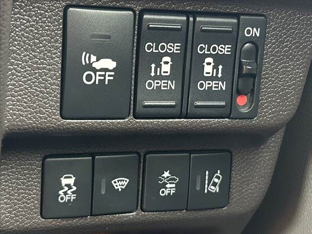 HONDA FREED HYBRID 2018 Image 31