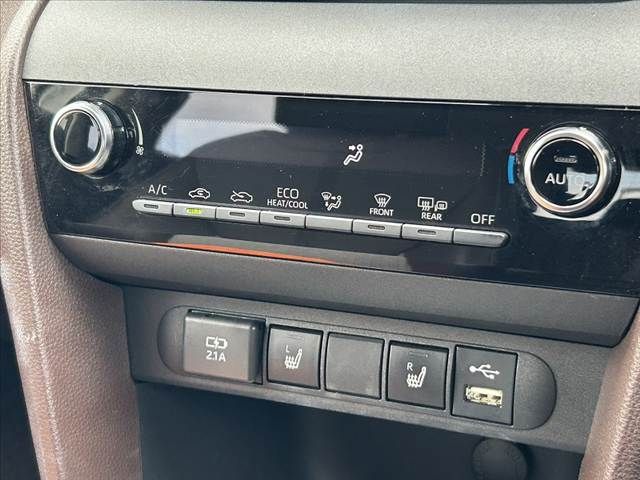 TOYOTA YARIS CROSS HYBRID 2022 Image 31