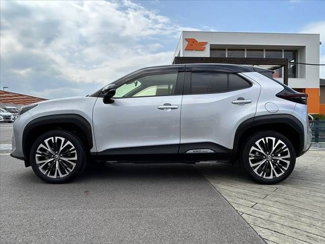 TOYOTA YARIS CROSS HYBRID 2022 Image 31