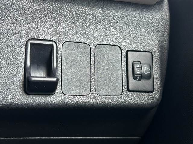 DAIHATSU MIRA COCOA 2011 Image 31