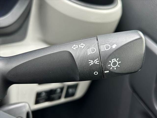 DAIHATSU MIRA E:S 2021 Image 31