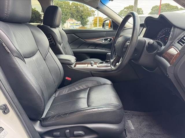 NISSAN FUGA HYBRID 2015 Image 31