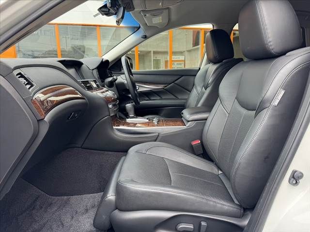 NISSAN FUGA HYBRID 2015 Image 31