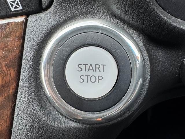 NISSAN FUGA HYBRID 2015 Image 31