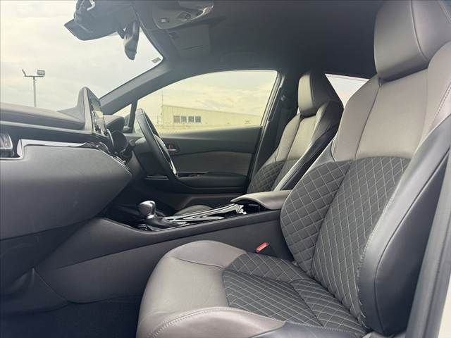 TOYOTA C-HR 2020 Image 31