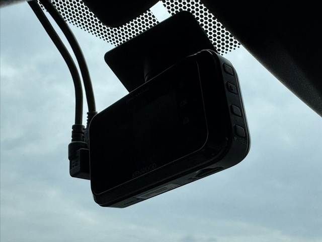 TOYOTA C-HR 2020 Image 31