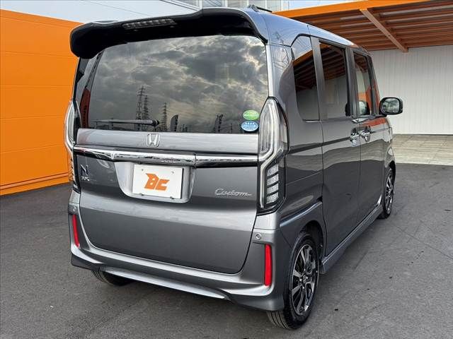 HONDA N BOX CUSTOM 2018 Image 31