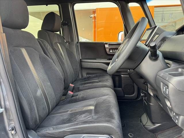 HONDA N BOX CUSTOM 2018 Image 31