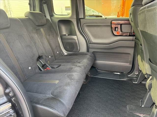 HONDA N BOX CUSTOM 2018 Image 31