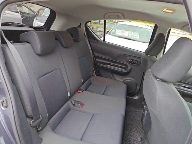 TOYOTA AQUA 2015 Image 31